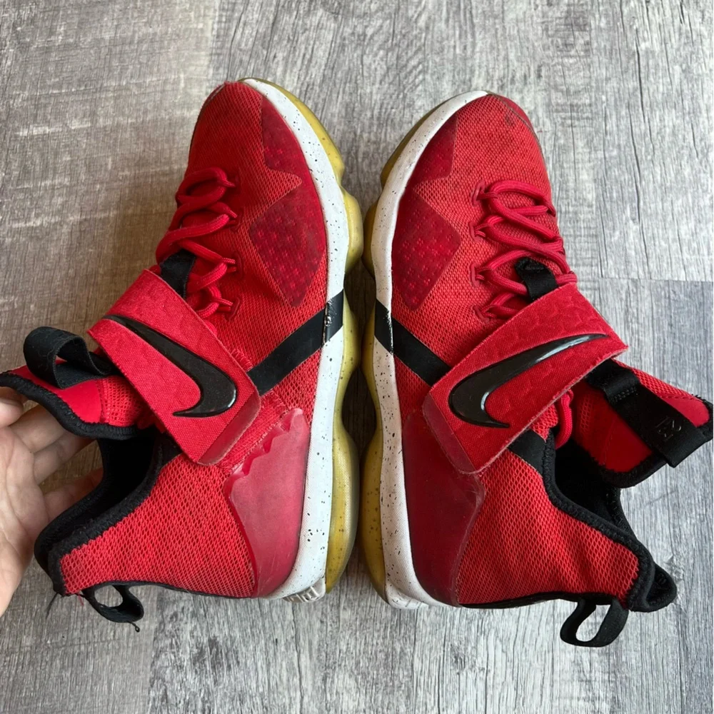 Nike LeBron Basketball Shoes Red Black Youth Size 6.5 Athletic Sneakers